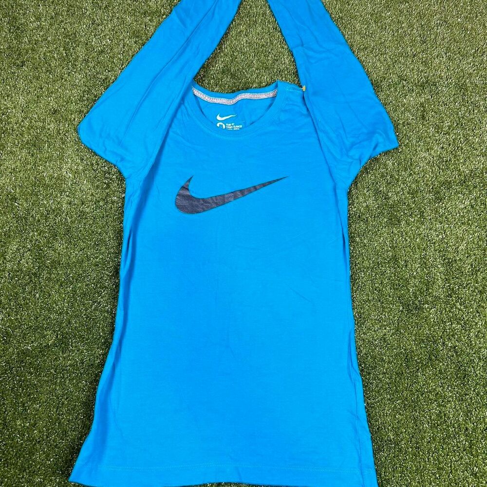 Nike Men's Blue Shirt